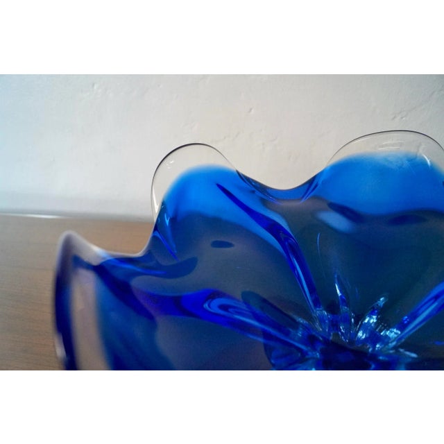 1960’s Mid-Century Modern Hand Blown Glass Decorative Bowl For Sale - Image 9 of 12