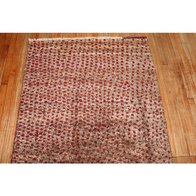 Vintage Zabihi Collection Turkish Tulu Carpet - 4'2" x 6'11" For Sale In New York - Image 6 of 10