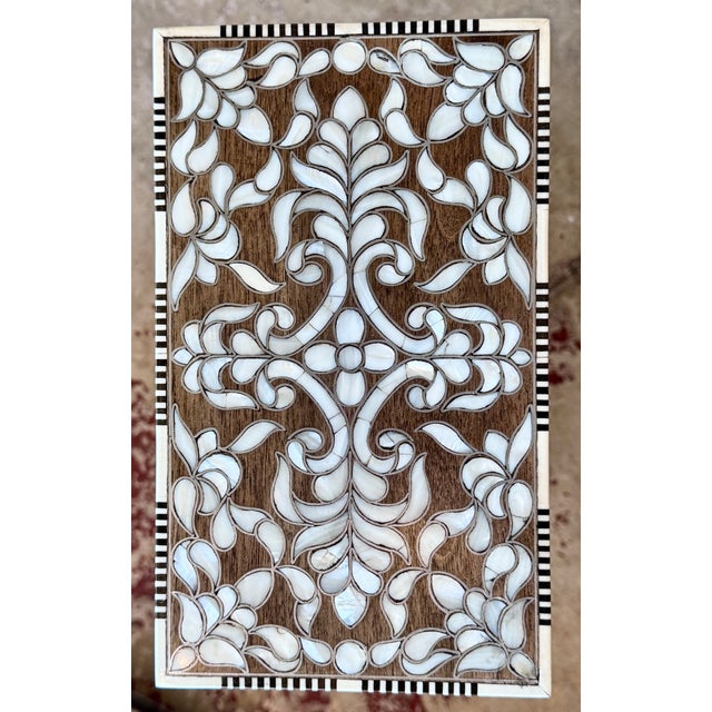 Wood Vintage Damascus Mother-of-Pearl Inlay Pedestal Side Table With Natural Marble Base For Sale - Image 7 of 9