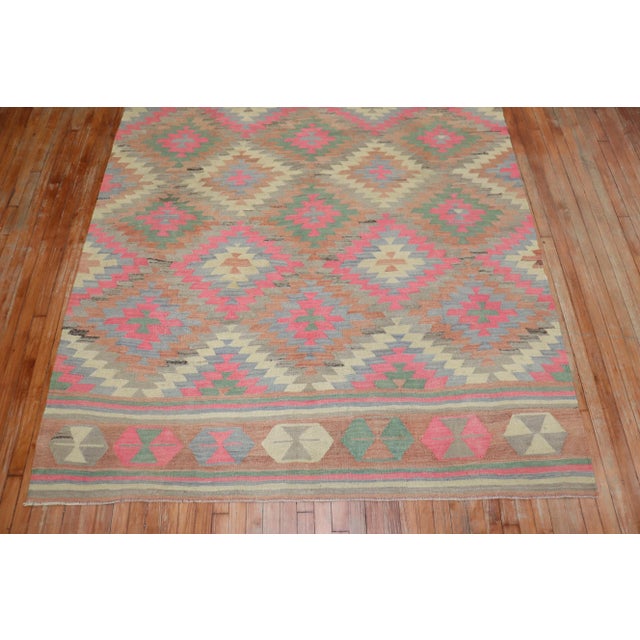 Vintage Bright Pink Turkish Kilim - 6'8" x 9'3" For Sale - Image 4 of 10