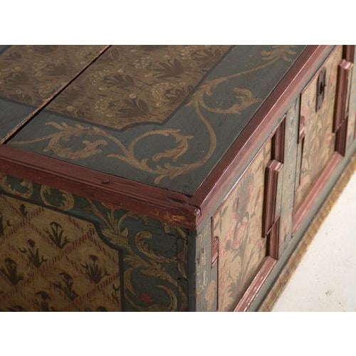 Antique Marriage Chest in Painted Pine, Central Europe, 1775 For Sale - Image 4 of 18