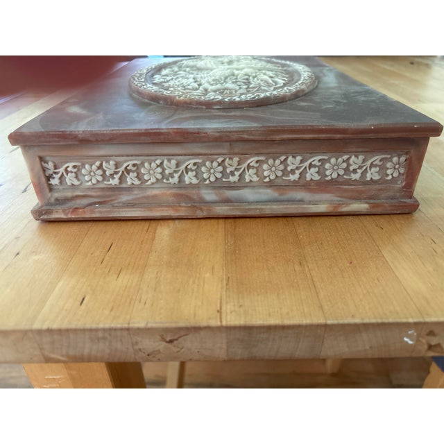 Pink Vintage Large Pink and White Incolay Jewelry Box With High Relief Carved Pheasants and Florals For Sale - Image 8 of 9