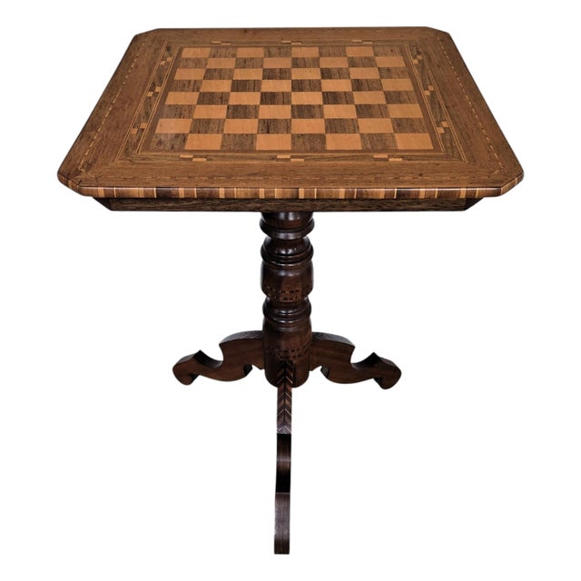 Italian Neoclassical Biedermeier Walnut Inlay Tripod Chess Games or Side Table, 1950s For Sale