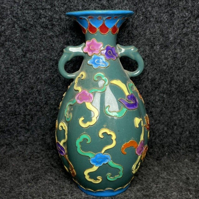 Chinese Vintage Chinese Cloisonné Vase With Dragon Motif and Handles - Turquoise Ground For Sale - Image 3 of 9