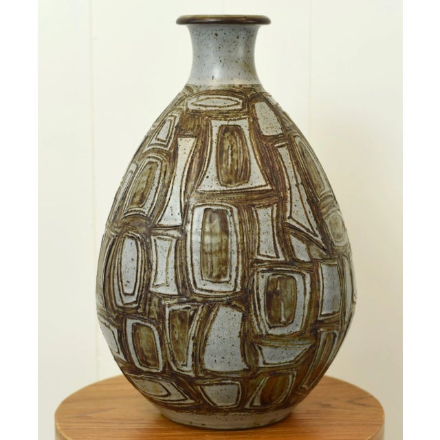 Large Joel Edwards California Signed Mid Century Studio Pottery Vase For Sale - Image 12 of 12