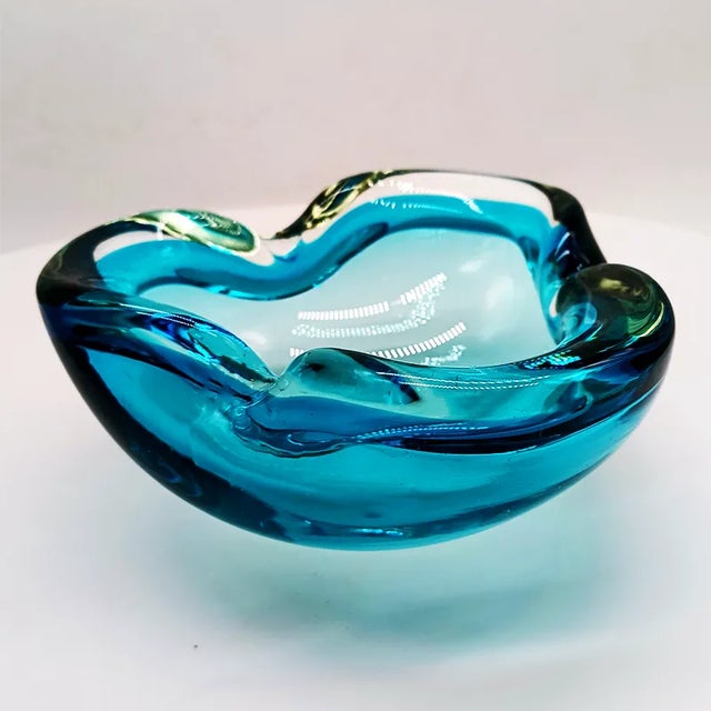 Italian Ligh Blue Ashtray in Murano Glass by Flavio Poli for Seguso, 1960s For Sale - Image 3 of 8