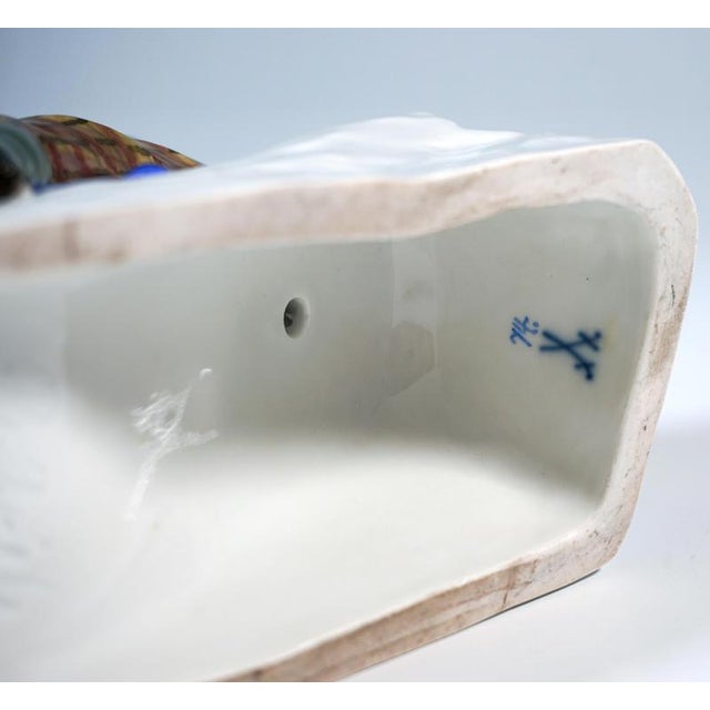 Ceramic Art Nouveau Tobogganers Figure Group by Alfred Koenig for Meissen, Germany, 1912 For Sale - Image 7 of 8