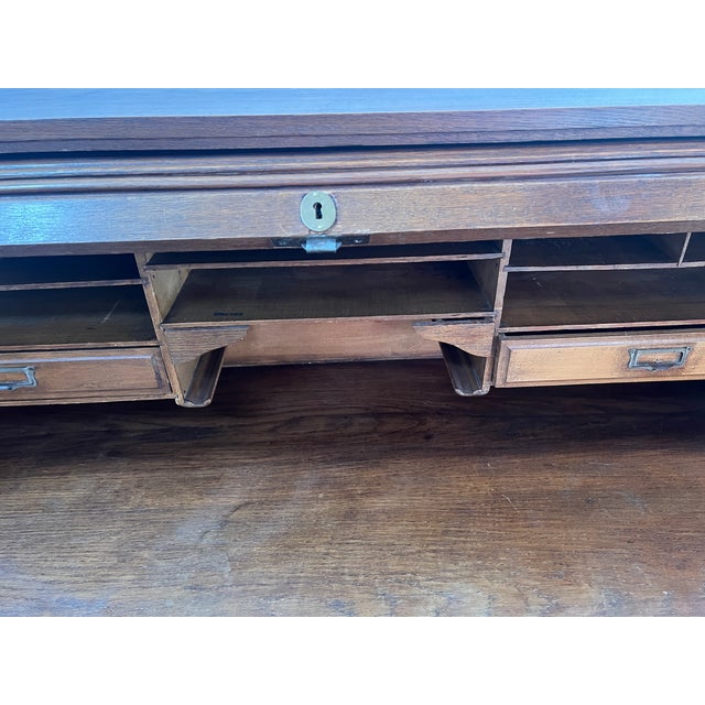 American Desk in Oak, 1930 For Sale - Image 12 of 18