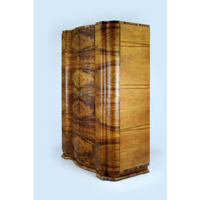 Art Deco Walnut Veneer Wardrobe, Czechoslovakia, 1930s For Sale - Image 3 of 18
