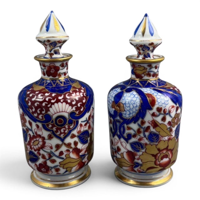 Imari Porcelain Perfume Bottles from Dresden Circle, 1890-1910, Set of 2 For Sale - Image 14 of 14