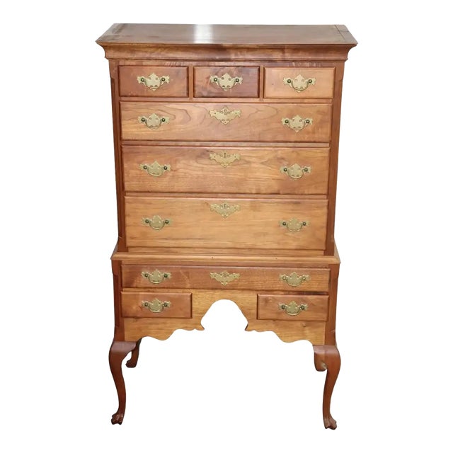 Quality Bench-Made Walnut Trifid Foot Georgian Dresser For Sale