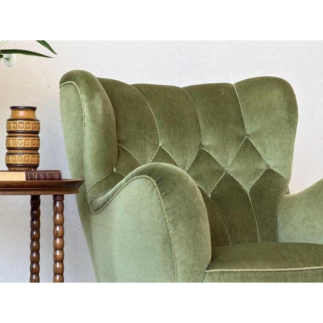 Scandinavian Mordern Wingback Lounge Chair in Green Velvet, 1940s For Sale - Image 11 of 14