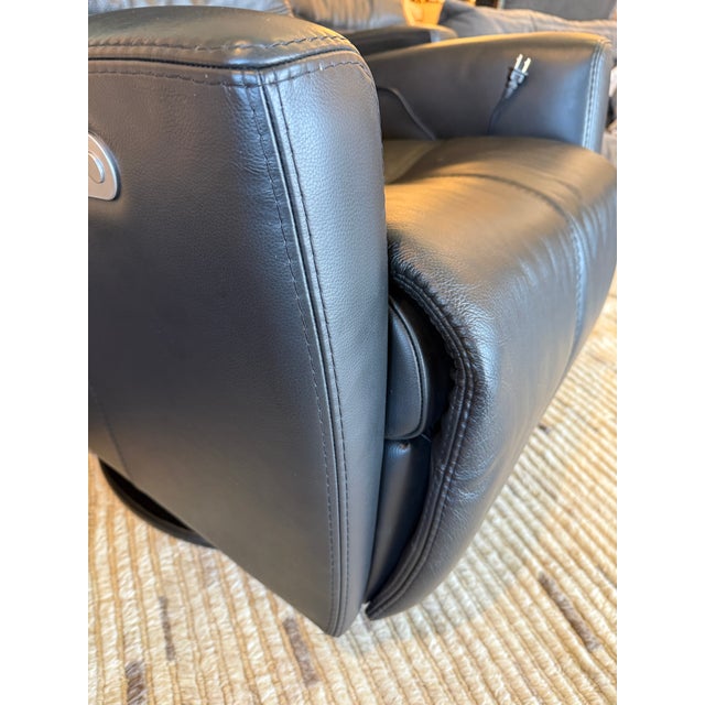 Fjords Power Swivel Recliner For Sale - Image 10 of 12