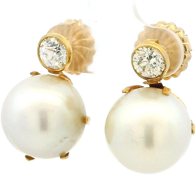 Circa 1990 18k White Gold South Sea Pearl and 1.00 Ct Diamond Earrings For Sale - Image 12 of 14