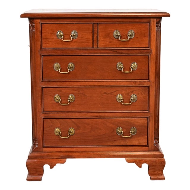 Stickley Georgian Solid Cherry Wood Nightstand or Bachelor Chest For Sale