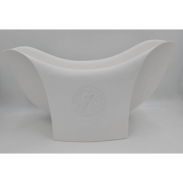 Moet & Chandon Nos - Taittinger France White Corian Multiple Bottle XL Champagne Bath Chiller For Sale - Image 4 of 9