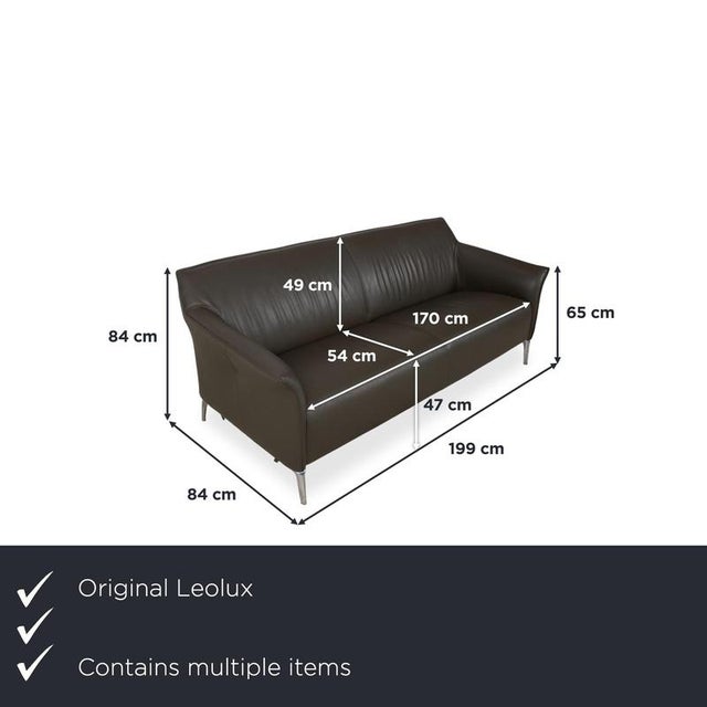 with the Mayon set, consisting of a three-seater and a two-seater, you can bring Christian Werner's design for Leolux into...