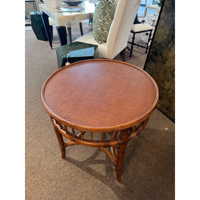 Ethan Allen 1990s Vintage Ethan Allen Round Rattan End Table For Sale - Image 4 of 9