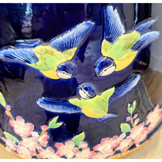 Antique English Victorian George Jones & Sons Majolica Jardinière, Blue Birds & Blooms, Circa 1875 For Sale In Dallas - Image 6 of 15