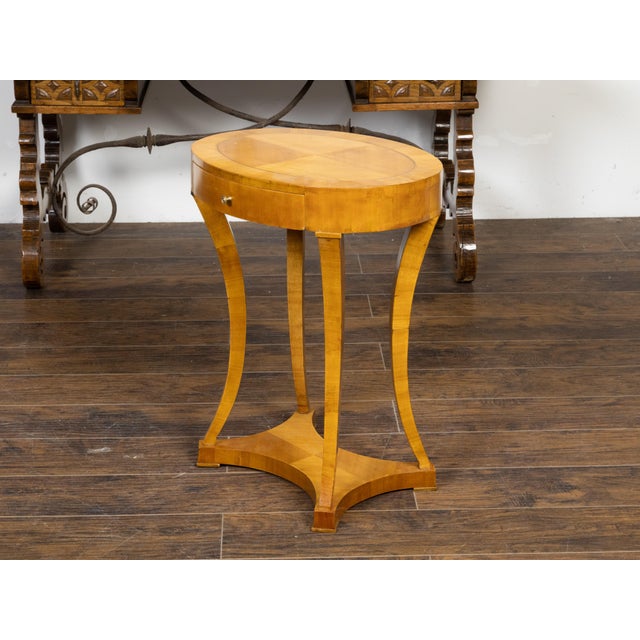 19th Century Biedermeier 19th Century Walnut Accent Table with Oval Top and Quarter Veneer For Sale - Image 5 of 12