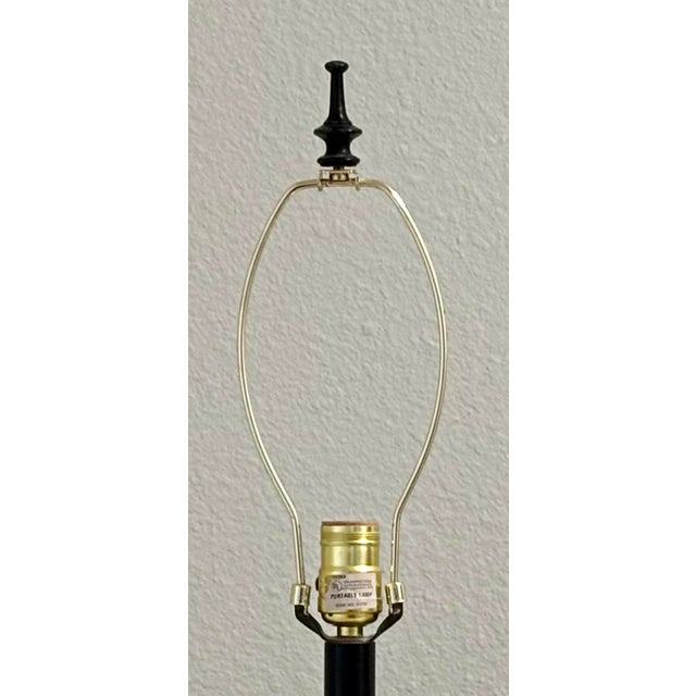 1970s 1970s Vintage Chinoiserie Table Lamp With Silk Shade For Sale - Image 5 of 8