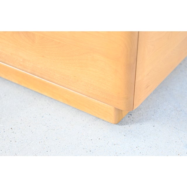 Heywood-Wakefield Mid-Century Modern Sculpted Birch 5-Drawer Highboy Dresser | Newly Refinished For Sale - Image 13 of 15