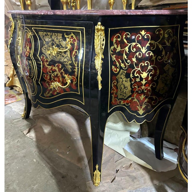 &nbsp;Make a bold statement with this exceptional French-inspired commode, beautifully crafted in a deep dark finish and...