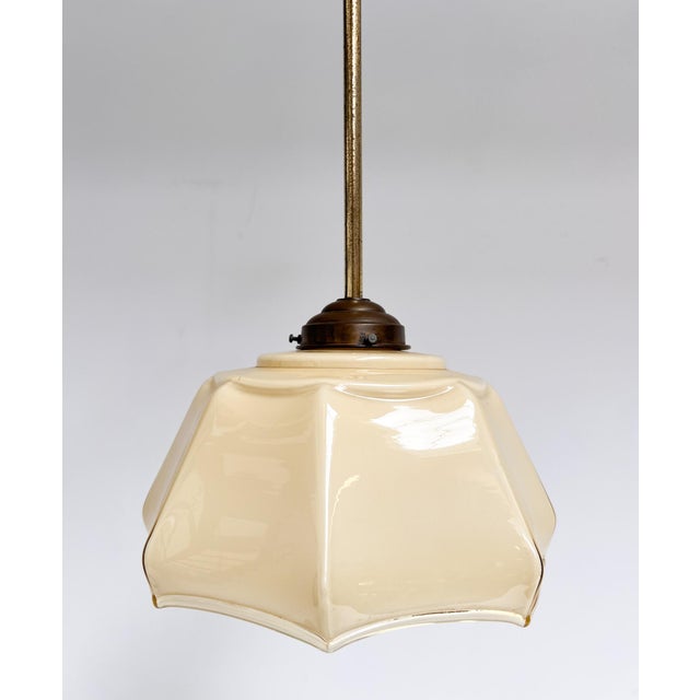 Mid-Century Modern Vintage Art Deco Hanging Lamp in Curved Glass, 1930s For Sale - Image 3 of 15