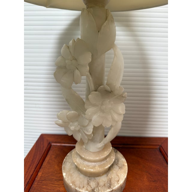 Italian Vintage Carved Italian Alabaster Table Lamp For Sale - Image 3 of 12