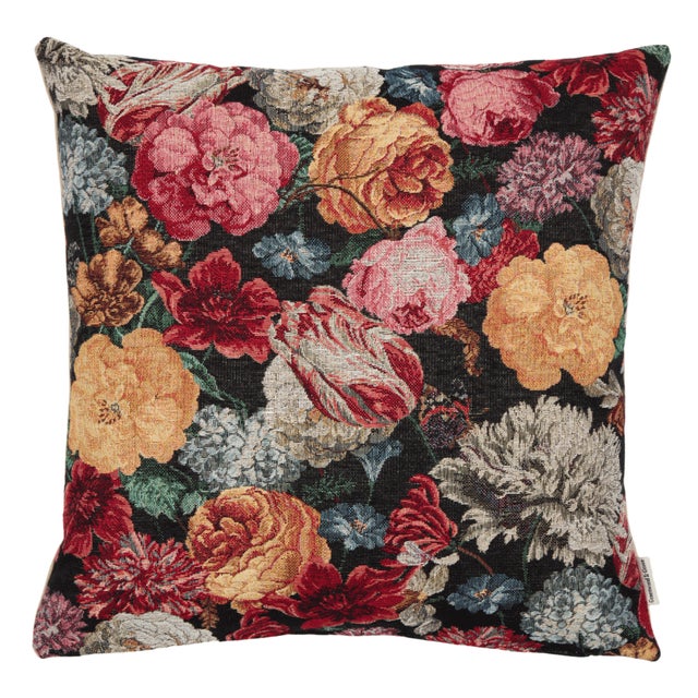 Every Greenwood & Grove cushion from Hines is thoughtfully designed to bring character and individuality to any space....