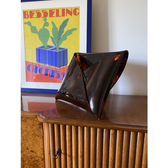 Mid-Century Modern Hollywood Regency Mail Shaped Magazine Rack, 1970s For Sale - Image 3 of 18