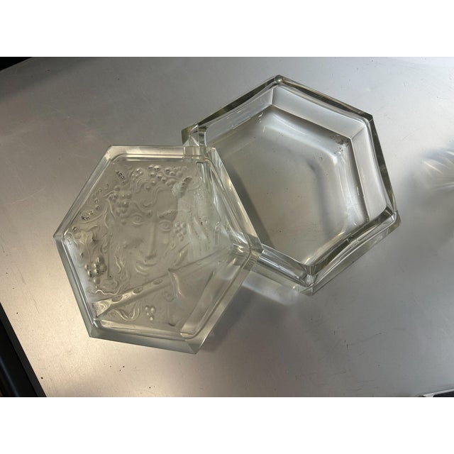 Art Deco Crystal Candy Dish, 1950s, in Good conditions. Designed 1950 to 1959