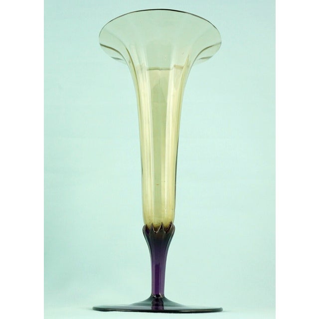 20th Century Trumpet Vase in Iridescent Crystal and Glass Paste from Louis Comfort Tiffany, United States, 1920s For Sale - Image 10 of 18