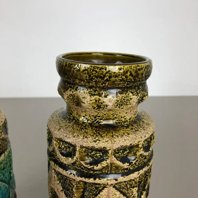 Op Art German Multi-Color Pottery Vase from Bay Ceramics, 1960s, Set of 2 For Sale - Image 6 of 17