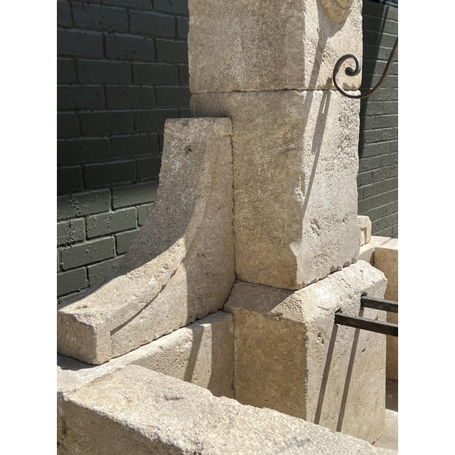 Cream French Carved Limestone Fountain, Single Pillar With Ball Finial From Provence For Sale - Image 8 of 17