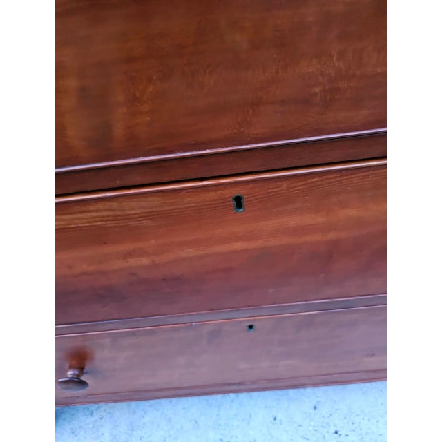 Antique 19th Century American Chest of Drawers For Sale In Washington DC - Image 6 of 8