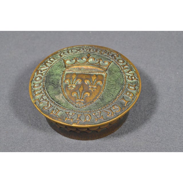 Art Deco Max Le Verrier French Art Deco Bronze “Écu D’Or” Lidded Box, Circa 1930 For Sale - Image 3 of 14