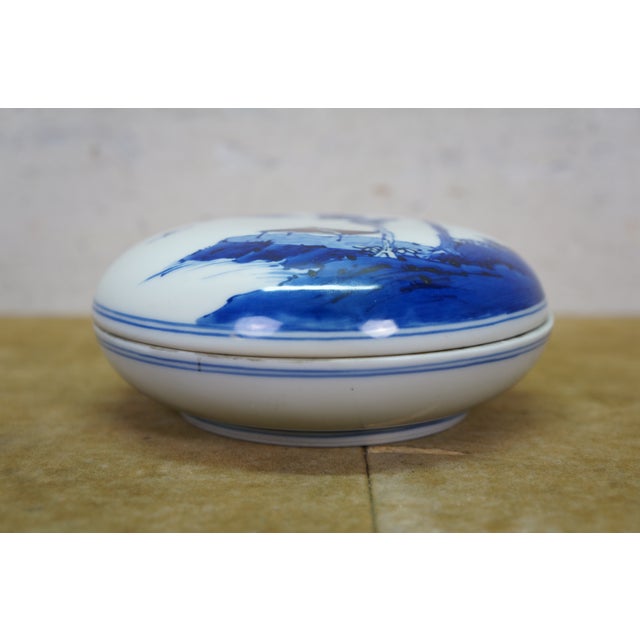 Antique Chinese Qing Blue & White Round Porcelain Ink Seal Paste Box 5" For Sale - Image 4 of 13