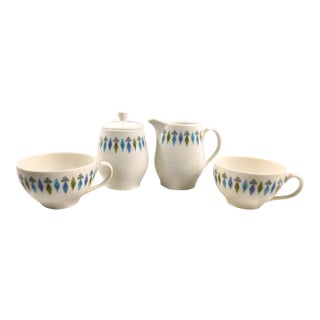 1960s Syracuse Sugar Bowl, Creamer, and Two Teacups in Nordic For Sale