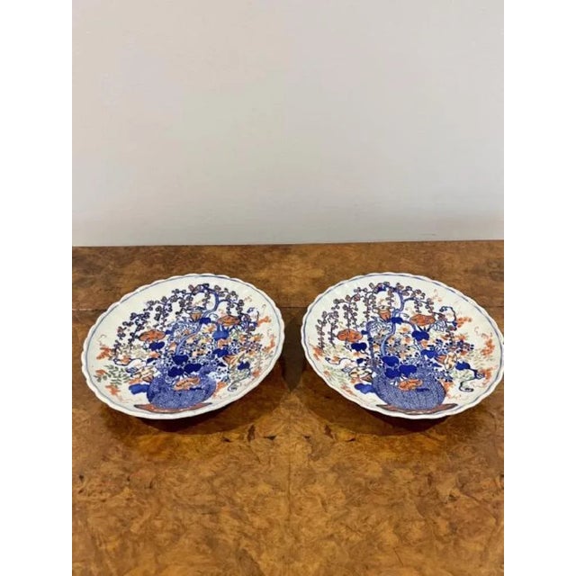 Japanese Imari Plates, 1900s, Set of 2 For Sale - Image 3 of 5