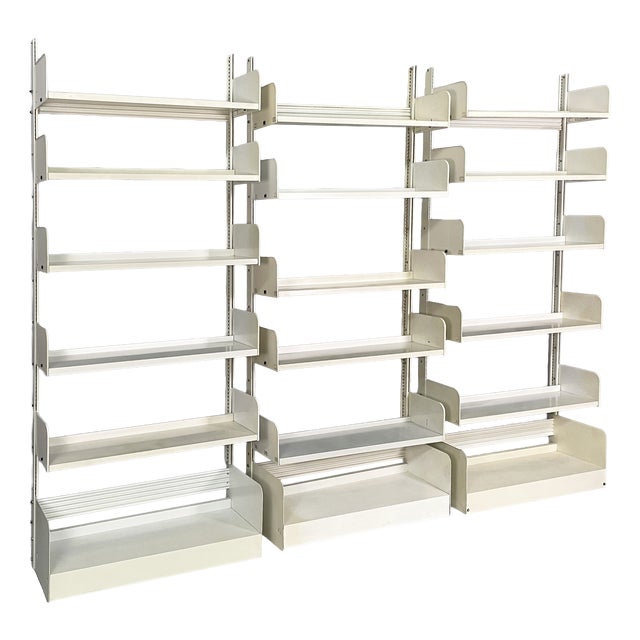 Italian Modern Modular White Congresso Bookcase attributed to Lips Vago, 1970s, Set of 3 For Sale