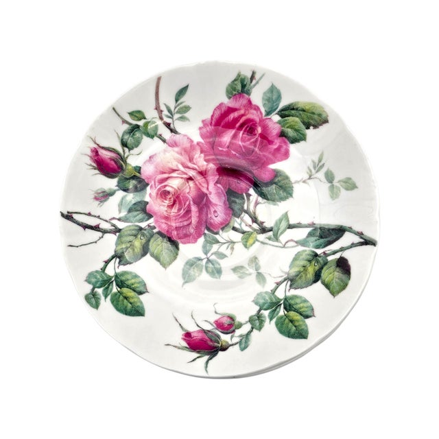1990s Roy Kirkham English Rose Jumbo Teacup Saucers Bone China England 6.625" - Set of 4 For Sale In San Francisco - Image 6 of 12
