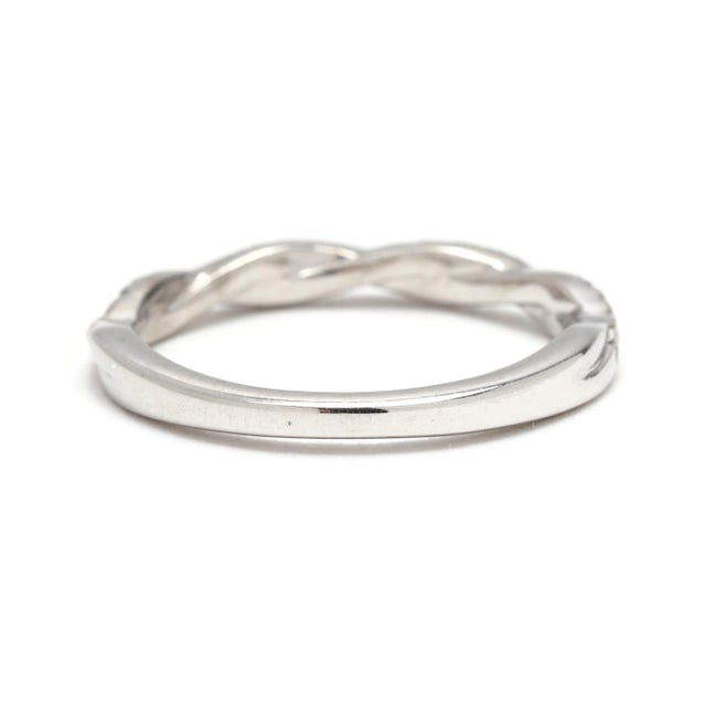 Modern Diamond Direct Twisted .20ctw Diamond Band Ring, 14k White Gold, Ring Size 5.25 For Sale - Image 3 of 7