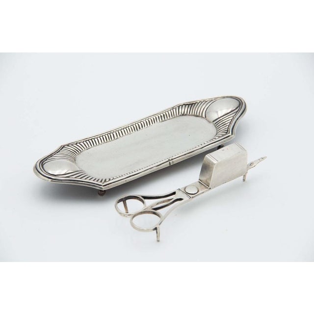 Tray and Scissors of Morrões in Gummed Silver on the Tray, Set of 2, in Good conditions.