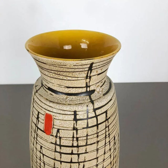 Large Op Art Abstract German Pottery Floor Vase from Bay Ceramics, 1960s For Sale - Image 4 of 15
