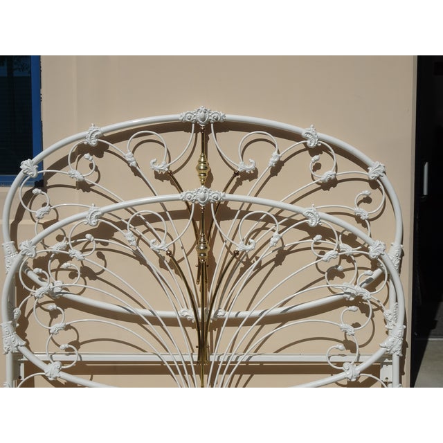 Vintage French Elliott's Designs White Gold Iron Queen Headboard W Footboard #3 For Sale In Los Angeles - Image 6 of 15