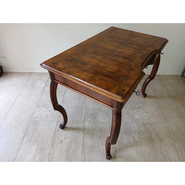 Antique Desk in Walnut, 1800s For Sale - Image 11 of 18