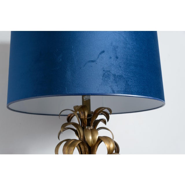 1960s Neoclassical Style Brass Palm Frond Tole Table Lamp - Pair For Sale - Image 15 of 15