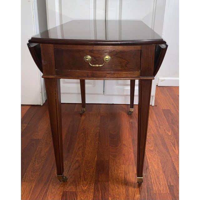 Ethan Allen Lamp Pembroke Side Table Night Stand Vintage. The drop down sides significantly enlarge the size of the table...