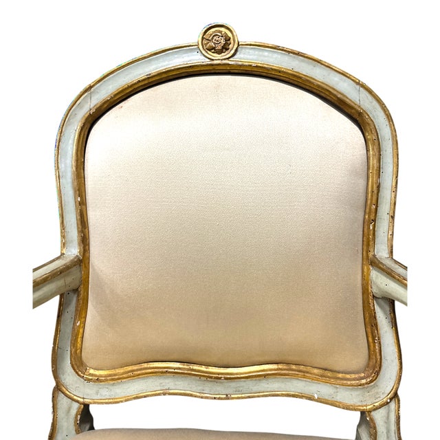 Wonderful 18th Century Venetian Painted Armchair For Sale In Tampa - Image 6 of 16